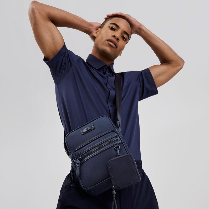 Marinblå Astranite Cross Body Väska Fashion Aldo