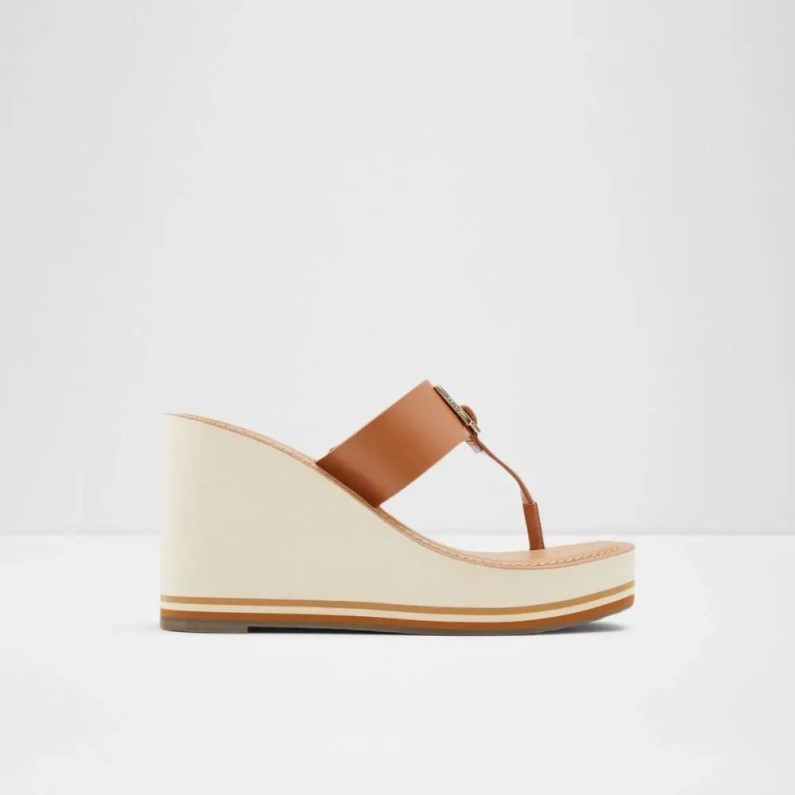 Acarenia Dam Wedge Högklackad Sandal Cognac Aldo Mode